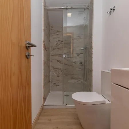 Apartment Maritimos - A 1 Minuto A Pe Da Sesimbra